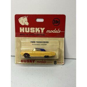 Husky Models Diecast 1962 Ford Thunderbird #8 on Card Unopened Great Britain